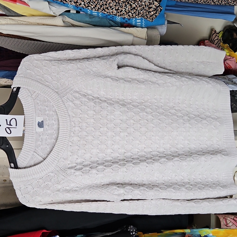 Old Navy cotton cable crew